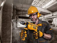 SCET - Aménagement bois int/ext - Asphalte / Goudron - Charpentier Couvreur - iBat.nc